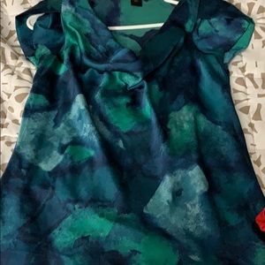 Ann Taylor Top in mint condition . Never used